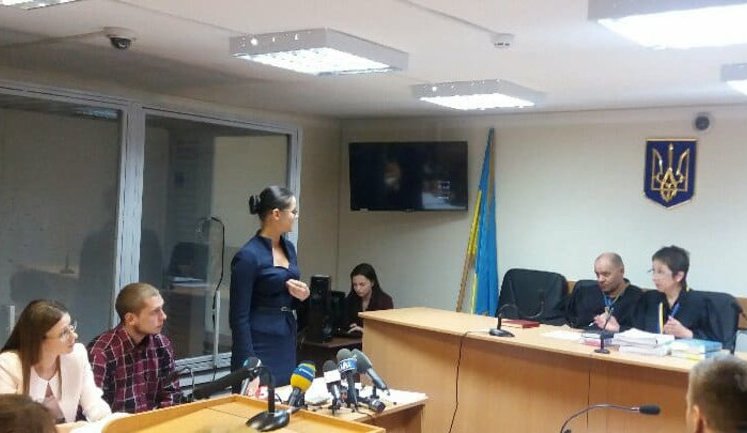 Адвокаты патрульного Олийныка заявили отвод судье. ФОТОрепортаж