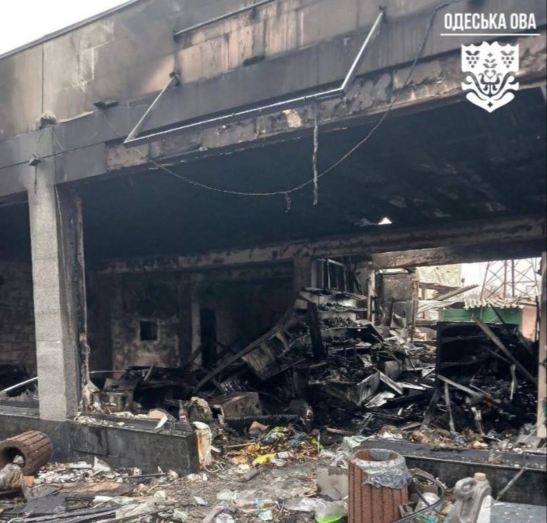 В Одесі після обстрілу понівечені житлові будинки та інфраструктура