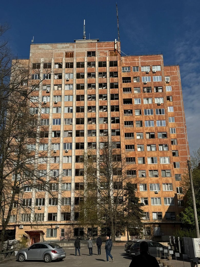 РФ вдарила по університетах в Дніпрі