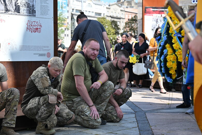 С погибшим воином Андреем Веремиенко простились в Киеве 23