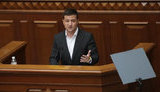 Рада сегодня заслушает послание Зеленского и займется вопросом противодействия коронавирусу