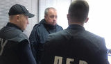 Сотруднику Днепропетровской таможни сообщено о подозрении в нанесении государству 200 тыс. грн убытков, - ГБР. ФОТО
