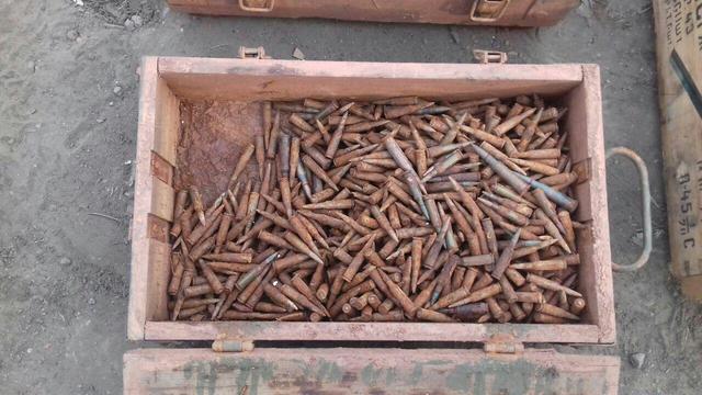 Два тайника с боеприпасами выявлены на Донбассе, - СБУ 07