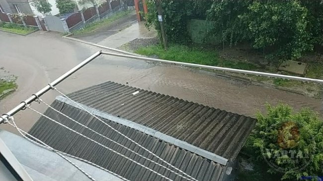 Жінка загинула через негоду у Львові 03
