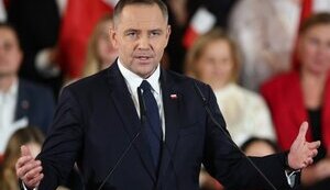 МЗС України відреагувало на заяву Навроцького про вступ в ЄС і НАТО