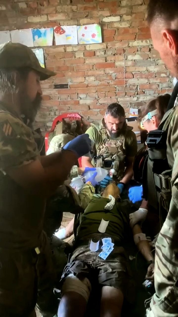 Командир медроти бойового підрозділу патрульної поліції Олександр Войтенко: Найбільша проблема на фронті - затяжна евакуація 08