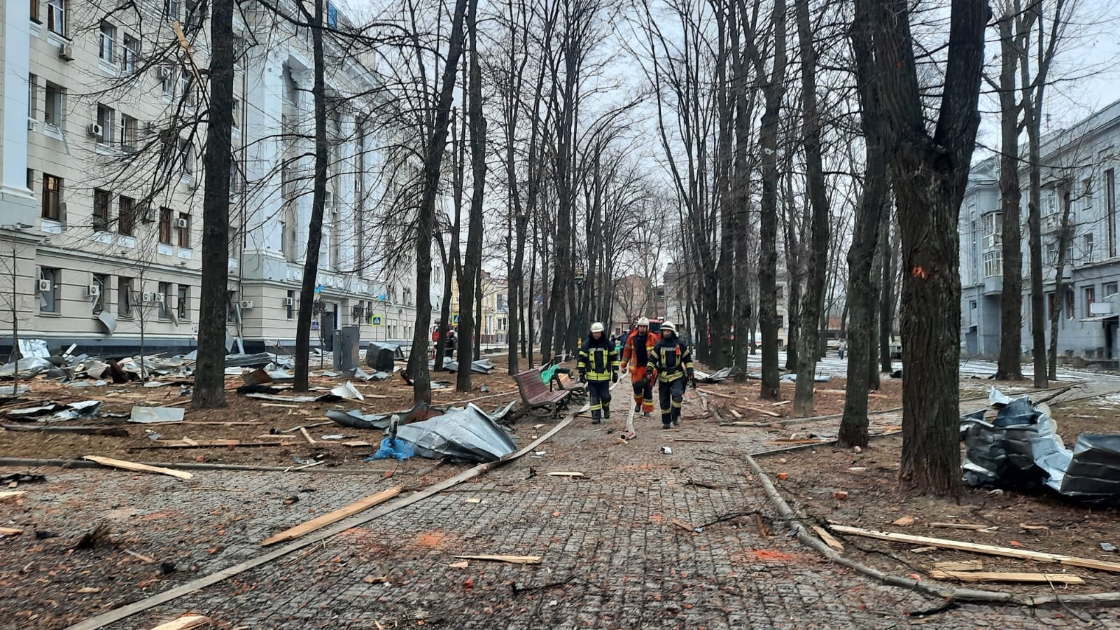 Обстрел Харькова сегодня: ГСЧС о сегодняшнем обстреле Харькова: Горит  здание облуправления внутренних дел и жилые дома, есть угроза  распространения огня. ВИДЕО+ФОТОрепортаж | Цензор.НЕТ