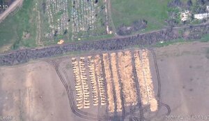 В оккупированной Владимировке вблизи Соледара обнаружено около 200 новых могил: вероятно, там хоронят ликвидированных "вагнеровцев", - RND. ФОТОрепортаж