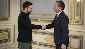 Зеленський зустрівся з міністром закордонних справ Нідерландів Велдкампом