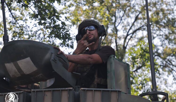 Воїни 47 бригади з боєм увійшли у село Роботине, - Міноборони. ВІДЕО+ФОТО