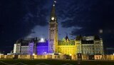 Парламент та офіс прем’єра Канади підсвітили синьо-жовтими кольорами