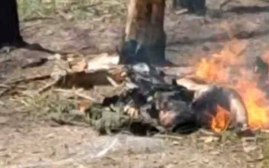 Окупант фільмує свого ліквідованого поплічника: "Только-что у#бало, один - 200!". ВIДЕО