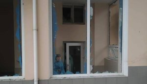 Россияне нанесли удар по медучреждению в Херсоне. ФОТОРЕПОРТАЖ