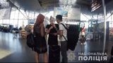 Полиция в Одессе пресекла вывоз в Китай двух украинок для продажи в сексуальное рабство. ФОТО