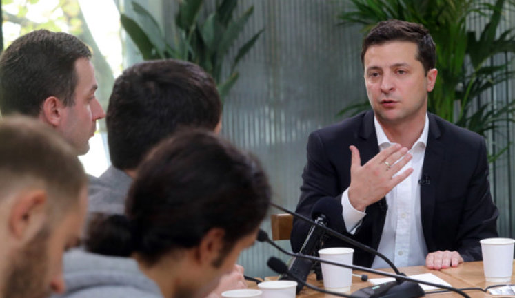 Zelenskyi plans to grant partial citizenship to ethnic Ukrainians