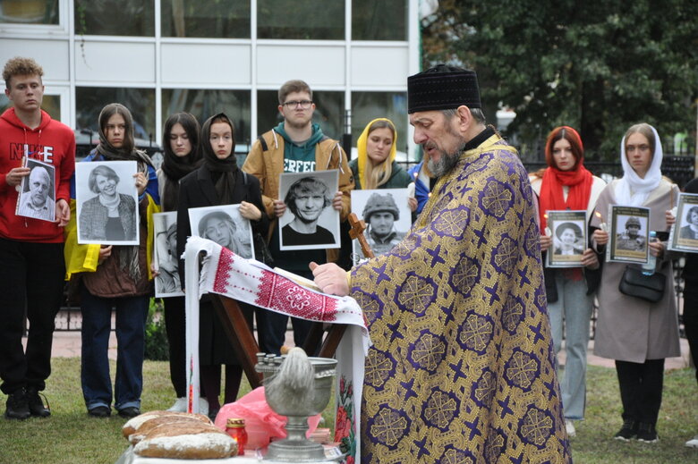 У Києві відбулося поминальне богослужіння за загиблими українськими журналістами 27