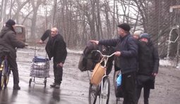 біженці із костянтинівки тікають до краматорська