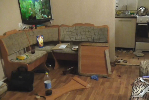 Житель Одеси зарізав сина через конфлікт на ґрунті політики, - Нацполіція 02