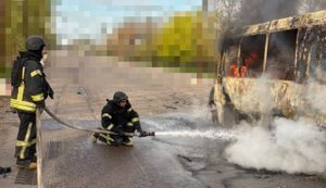 Масовані атаки на Херсонщину: десятки населених пунктів під ударами РФ, 9 поранених. ФОТОрепортаж