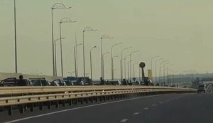 Росіяни масово покидають територію окупованого Криму: "Такой очереди перед мостом еще не было. Это абсолютный рекорд". ВIДЕО