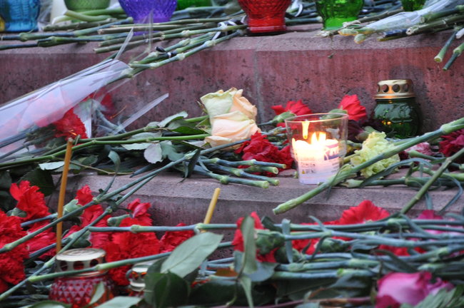 Вечір памяті Небесної Сотні відбувається в центрі Києва 11