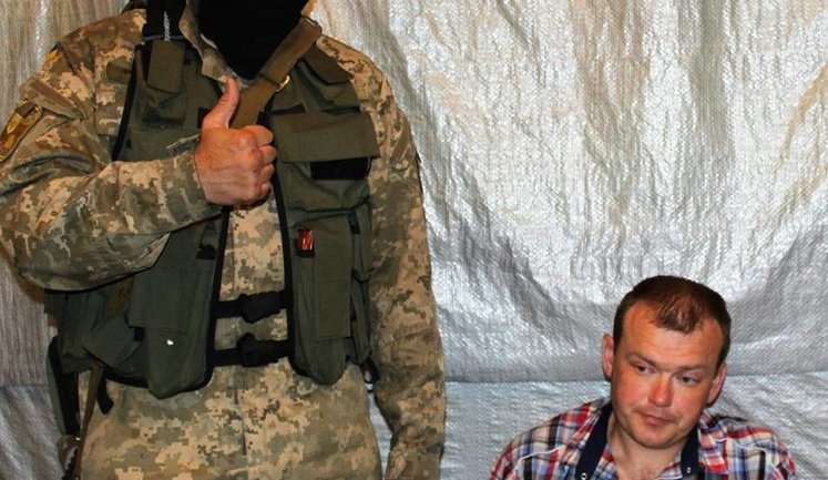Scouts of 93rd Brigade capture their former colleague who defected to Russian terrorists a year ago. PHOTOS