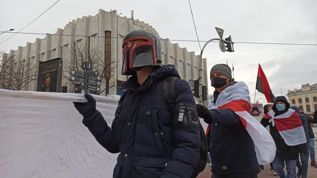 Марш солидарности с Беларусью прошел в центре Киева 13 Марш солидарности с Беларусью прошел в центре Киева 13