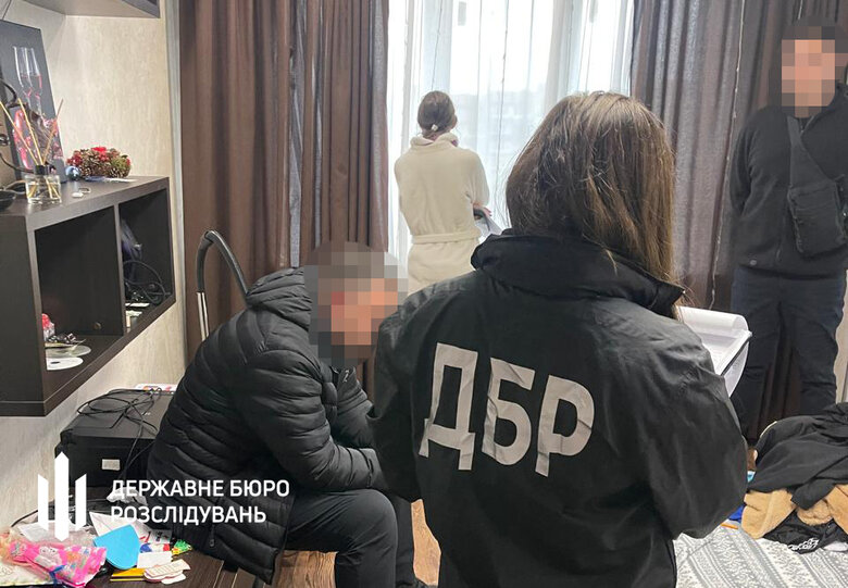 У Кривому Розі судитимуть слідчого, який викрав гроші у померлих пенсіонерів