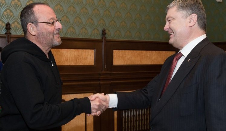 Саме в Україні сьогодні варто знімати кіно, - Порошенко на зустрічі з французьким актором Жаном Рено