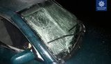 Черкащанин у салоні автомобіля вирішив показати товаришеві саморобну вибухівку, вона здетонувала - обох чоловіків госпіталізували, - патрульна поліція. ФОТОрепортаж