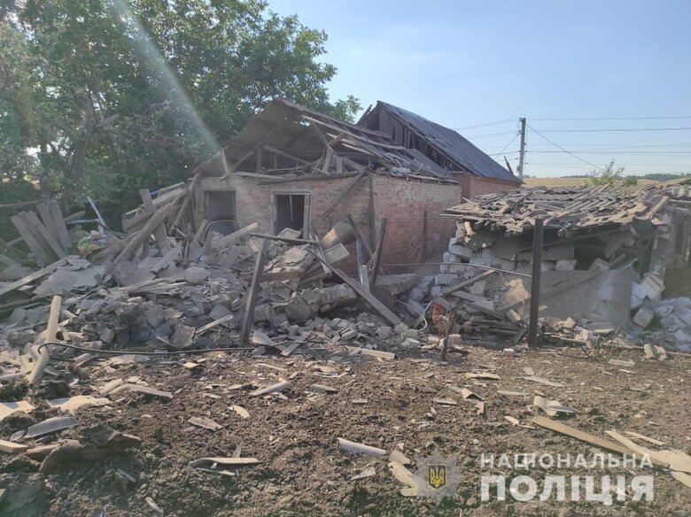 Россияне обстреляли 12 населенных пунктов Донетчины. Били из НУРС, Р-77, ЗРК С-300, РСЗО, артиллерии, - Нацполиция 11