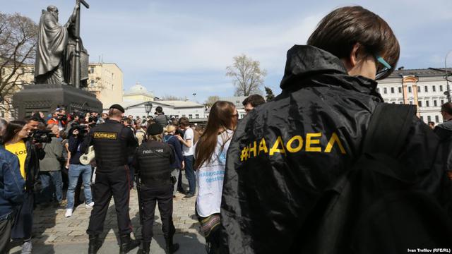 Надоел: в ходе антипутинских акций в России задержаны 100 человек 01 Надоел: в ходе антипутинских акций в России задержаны 100 человек 01