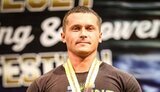 Доброволець Андрій Котовенко: "У мене зірвало джгут, кров знову почала летіти на всі боки. Встати я більше не міг. Мені допоміг син - я думав, що помирати мені не можна, бо треба його виховати"