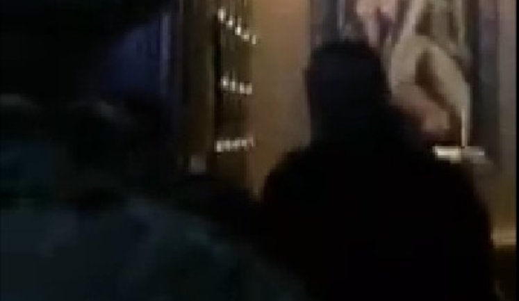 "Я вас защищал на фронте! Вы кому служите сейчас?": Задержание Корбана. ВИДЕО