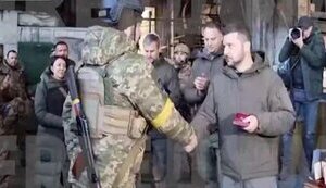 Зеленський відвідав Бахмут та нагородив захисників. ВІДЕО+ФОТОрепортаж (оновлено)