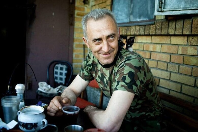 У зоні бойових дій помер командир 206-го батальйону ТрО кіборг Віталій Баранов 04