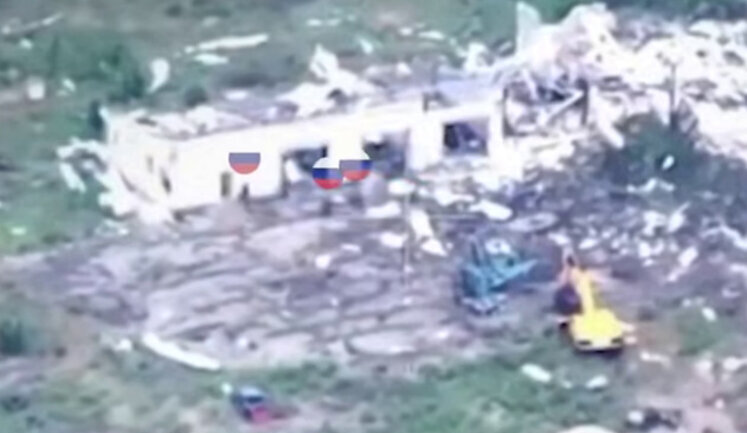 5th SAB fighters destroy enemy infantry in cover and camouflaged motorcycles in Kramatorsk direction. VIDEO