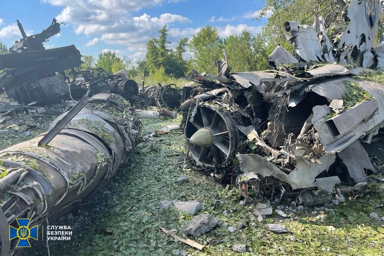 СБУ повідомила про підозру Червінському у справі про обстріл окупантами аеродрому Канатове на Кіровоградщині 10