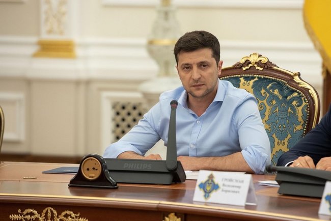 Зеленський провів нараду з питань енергетичної безпеки за участю членів РНБО 02