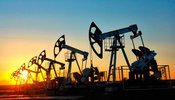 МЕА погіршило прогнози видобутку російської нафти через атаки України