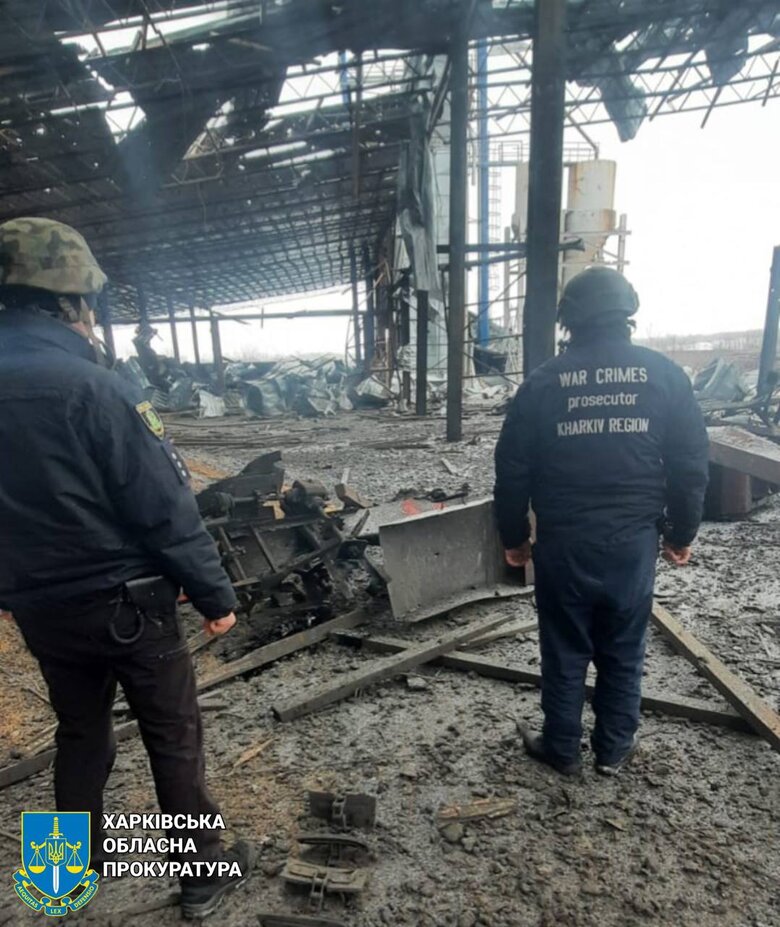 Наслідки ворожих обстрілів цивільної інфраструктури Харківщини 04