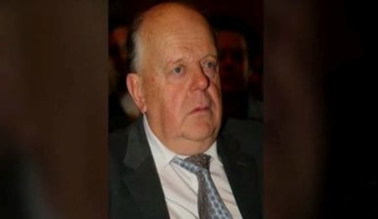 Шушкевич запропонував позбавити російську мову в Білорусі статусу державної. ВIДЕО