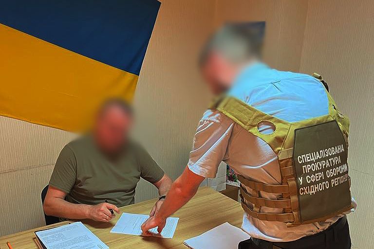 Голова обласного ТЦК на Запоріжжі безпідставно виплатив майже 1 млн грн підлеглим, - Офіс Генпрокурора 02