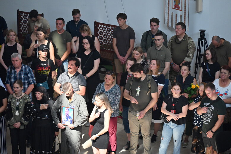 Із відомим льотчиком Андрієм Пільщиковим (Juice), який загинув в авіатрощі на Житомирщині, попрощалися у Києві 13