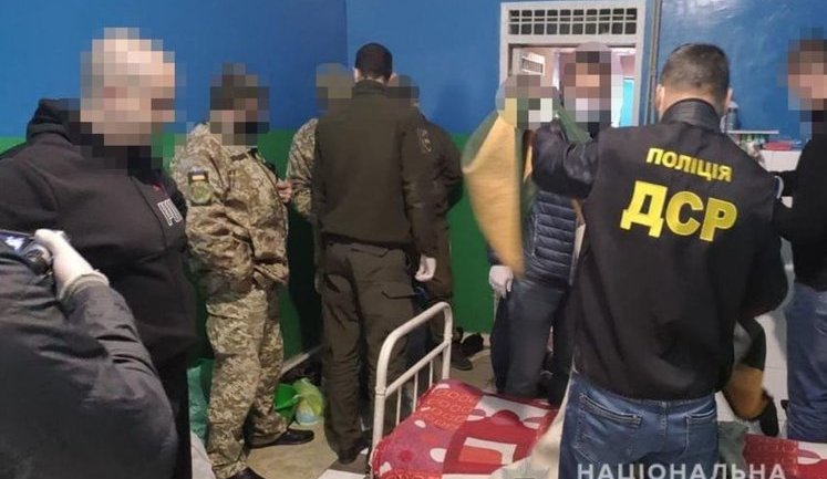 Так званий "смотрящий" за виправною установою Запоріжжя отримав підозру за поширення злочинного впливу, - Нацполіція. ФОТО