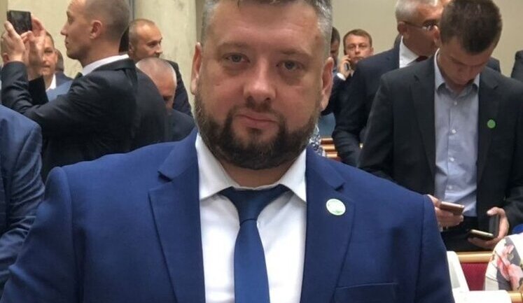 Корупція на закупівлі дронів: нардепа Кузнєцова відсторонили від керівництва обласною організацією партії "Слуги народа"