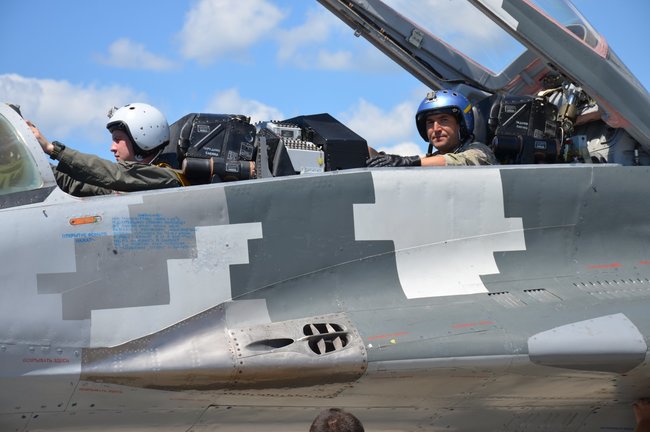 Боевые подразделения воздушного командования Запад тренировались реагировать на нарушение границы и восстанавливать систему разведки, - Минобороны 03