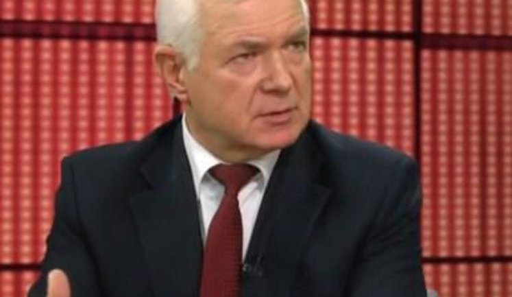 Донецкий аэропорт обстреливают мощными боезарядами из российской системы "Тюльпан", - Маломуж. ВИДЕО
