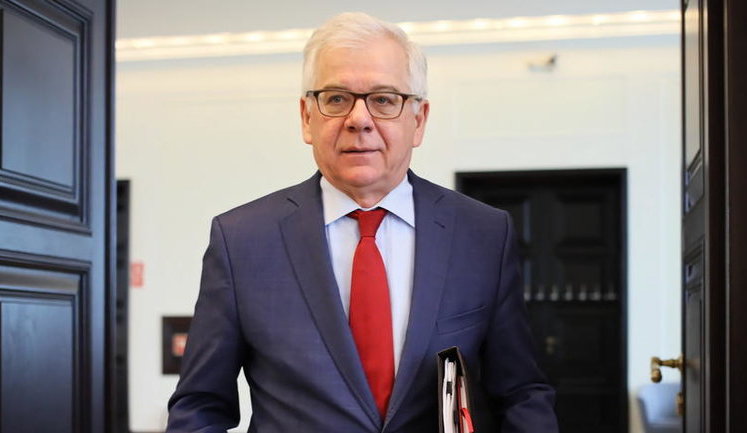 Poland receives ‘positive signals’ from Ukraine in exhumation issue