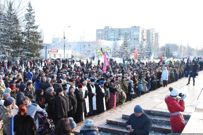 Памятник участникам АТО установили в центре Никополя (обновлено) 02